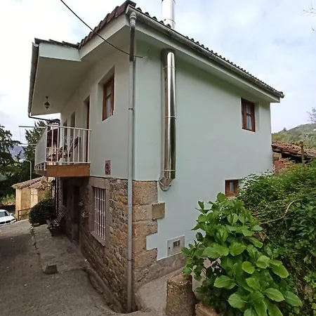 La Capilla Vakantiehuis Onís